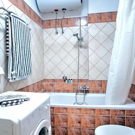 Liston Pied A Terre