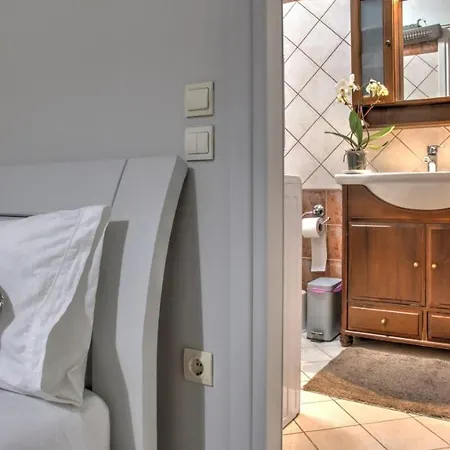 Apartment Liston Pied A Terre Corfu (city)
