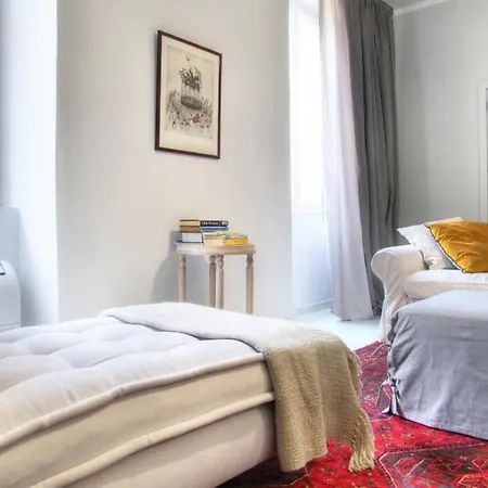 Liston Pied A Terre *